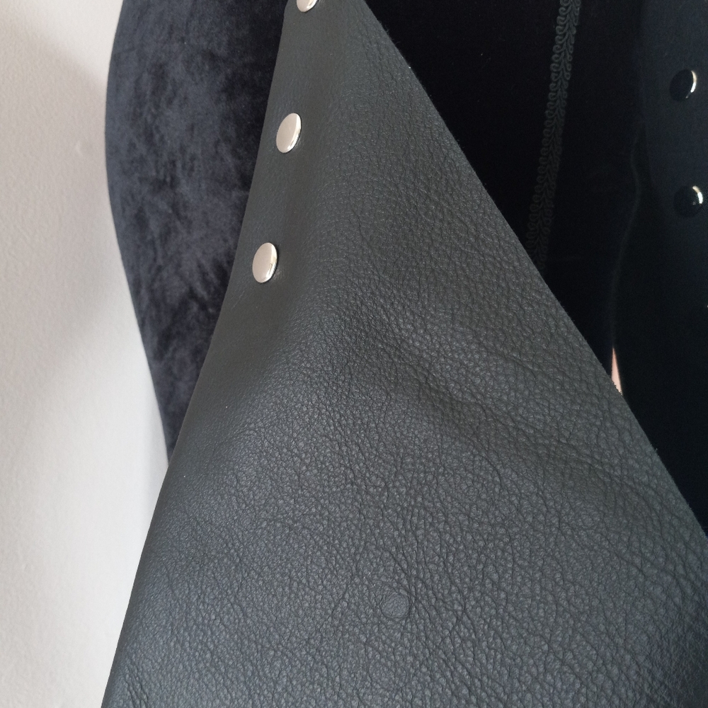 Elegant Womens Black Leather Hobo Bag Handcrafted By J.Monique - Picture 8 of 14